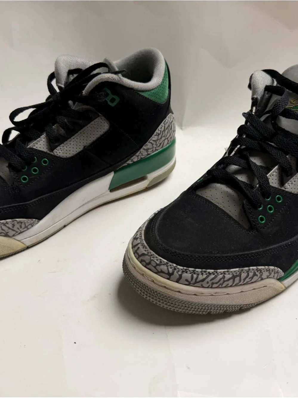 Jordan classic silhouette